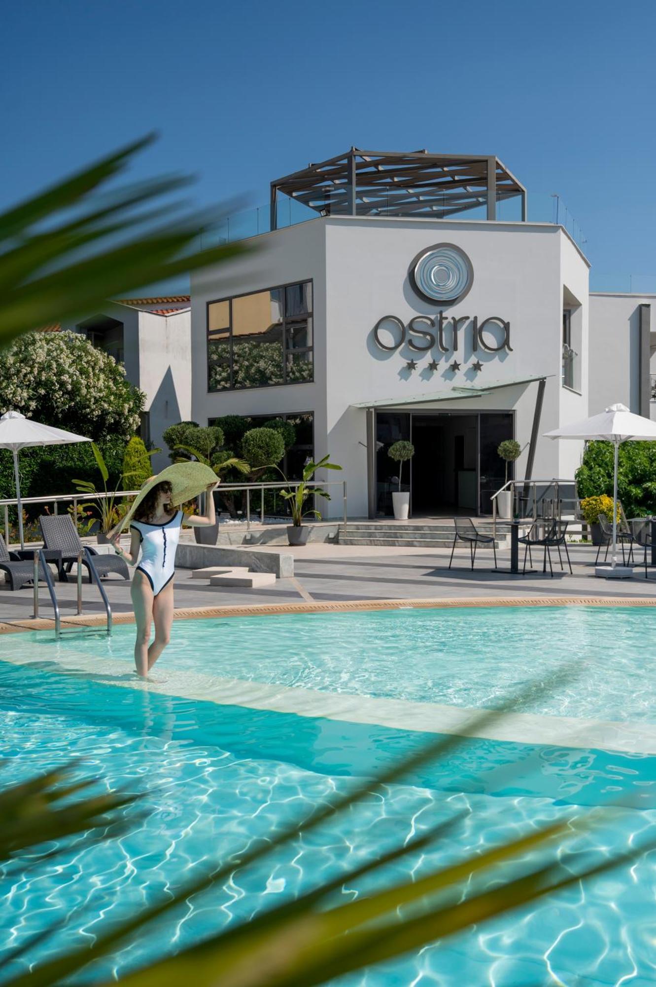 Ostria Sea Side Hotel CChanioti Exteriér fotografie