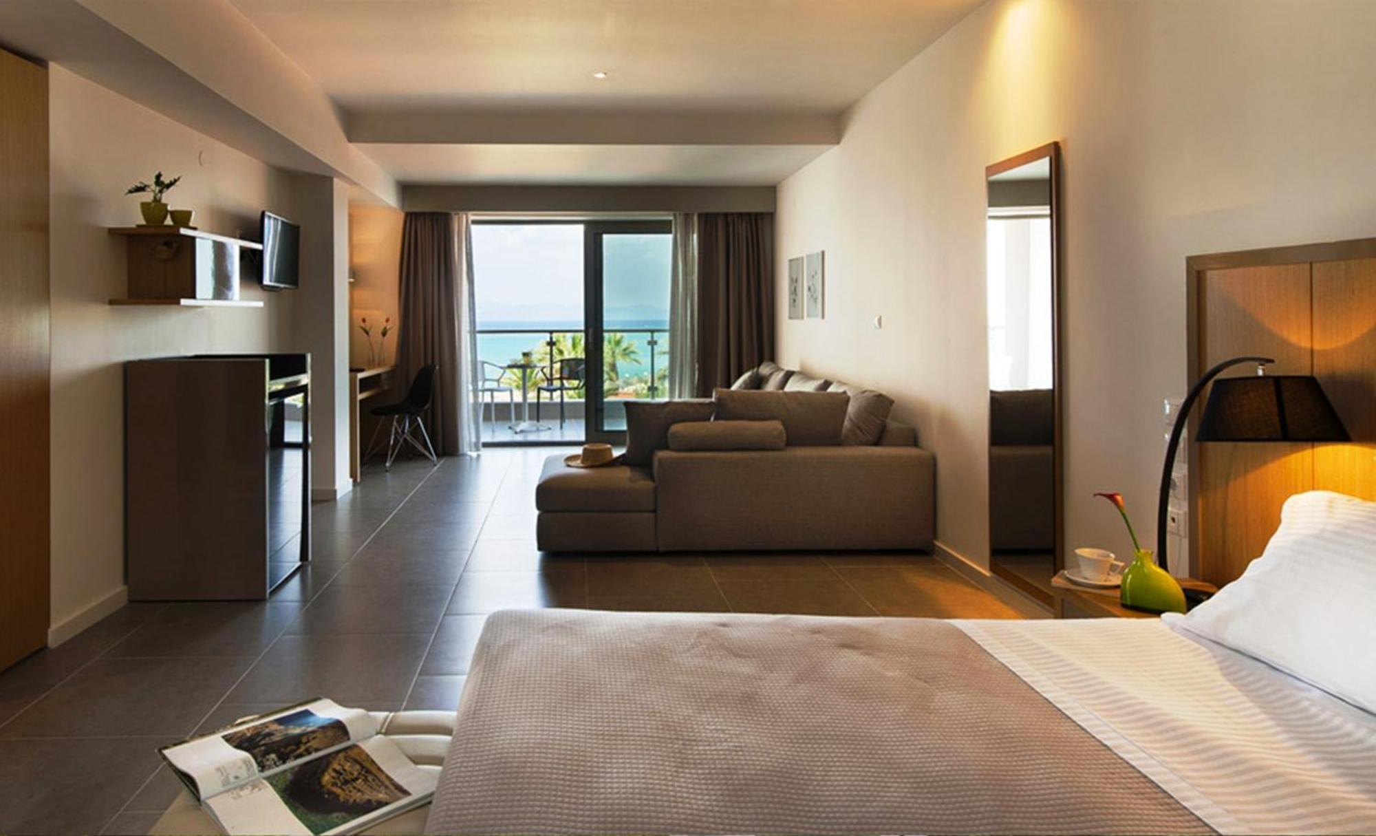Ostria Sea Side Hotel CChanioti Pokoj fotografie